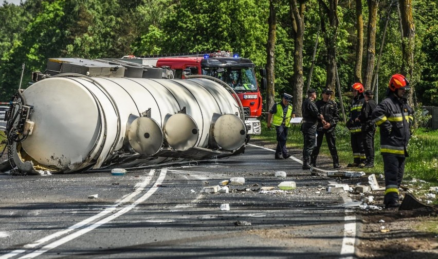 Jak podała policja, droga krajowa nr 10 na odcinku...