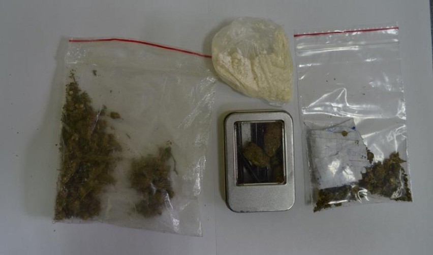 Policja w Oświęcimiu zatrzymała dwóch podejrzanych o handel narkotykami