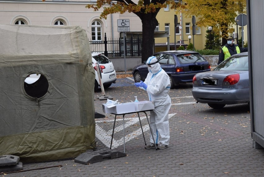 Koronawirus. Padła granica 20 tysięcy nowych zakażeń w ciągu doby w kraju