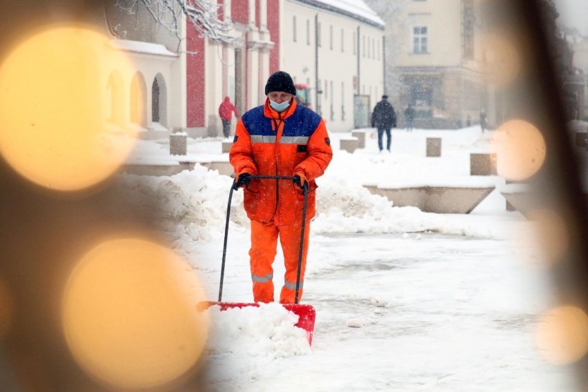 Czy w weekend spadnie tyle śniegu co na początku tygodnia?...