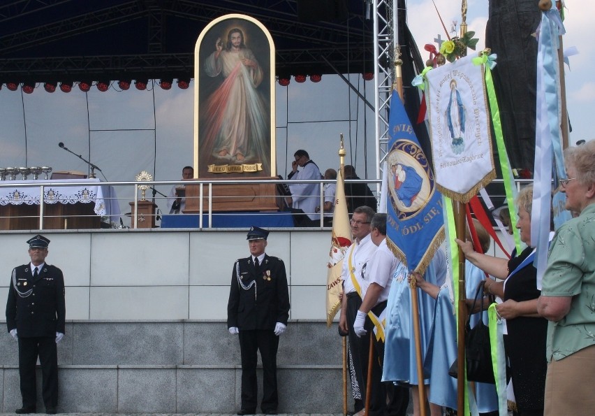 Sosnowiec: 13. rocznica pobytu Jana Pawła II w Zagłębiu (ZDJĘCIA)