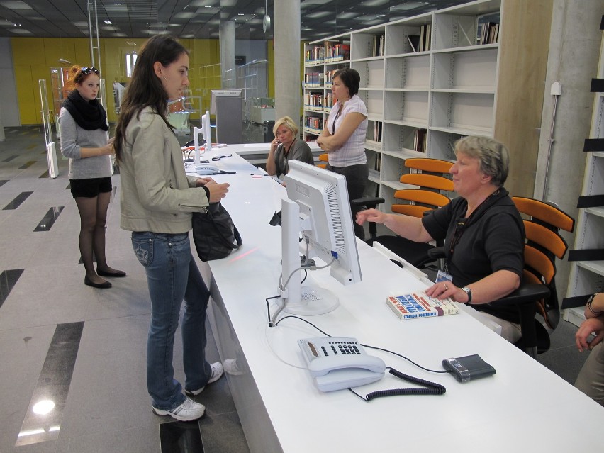 Centrum Informacji Naukowej i Biblioteka Akademicka w...