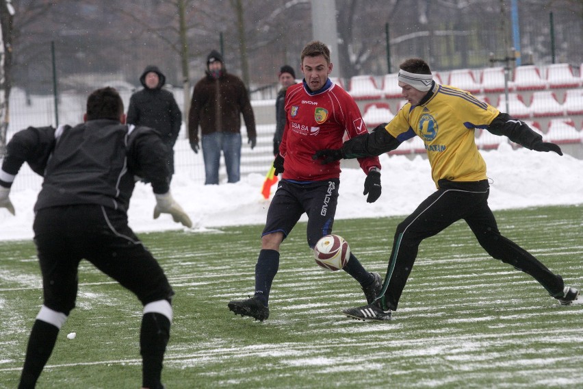 Piłka nożna: Miedź - Foto-Higiena Gać 4:0 (ZDJĘCIA)