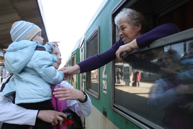 Aleksandra Bezgębluk (z prawej) ledwo zdążyła na pociąg