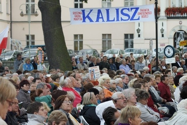 Małżonkom, którzy cierpią z powodu bezpłodności trzeba pomóc naprawdę. In vitro to ślepa uliczka - pod takim hasłem we wrześniu odbyła się w Kaliszu VII Ogólnopolska Pielgrzymka Obrońców Życia