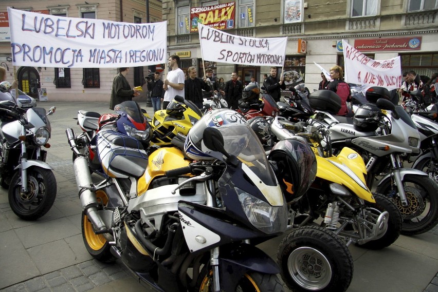 Motocykliści walczą o Tor Lublin (WIDEO, ZDJĘCIA)