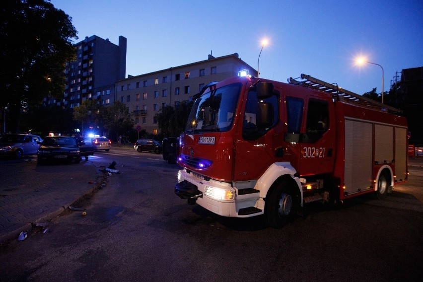 Poznań: Pożar &quot;Biedronki&quot; ugaszony [ZDJĘCIA]