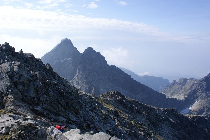 Widok z najwyższego szczytu Polski: Rysów 2499 m.n.p.m.