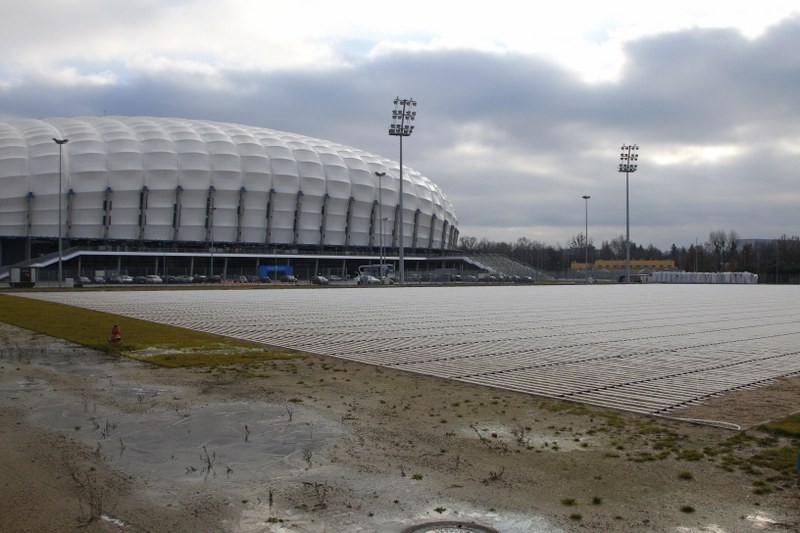 Stadion Miejski: Poznań zrywa umowę. Czy podwykonawca straci 820 tys. zł? [ZDJĘCIA]