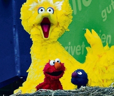 Duży Ptak i Elmo to kultowe postaci Ulicy Sezamkowej