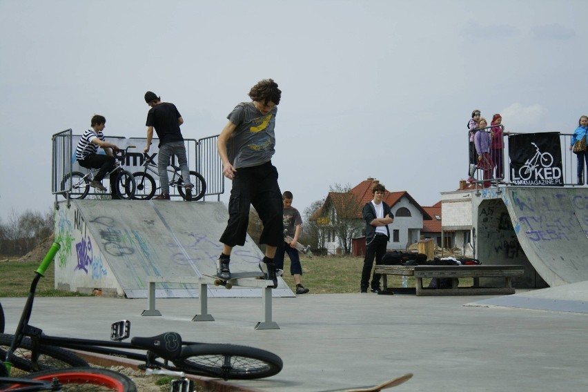 Chill'n'grill jam w skateparku w Łęcznej (ZDJĘCIA)