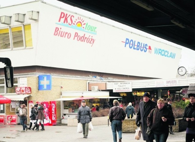 Dworzec PKS we Wrocławiu niebawem będziemy mogli oglądać tylko na zdjęciach