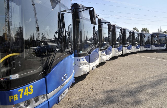 Do Krakowa dotarło 13 nowoczesnych autobusów Solaris