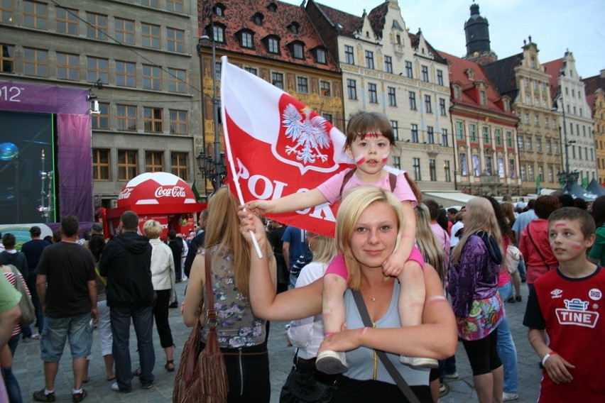 Cały Wrocław kibicuje. Pokaż się biało - czerwonym! (NAGRODY)