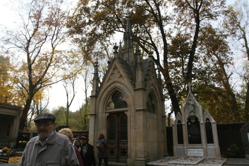 Mater Dolorosa w Bytomiu. Najstarszy śląski cmentarz [ZDJĘCIA i WIDEO]