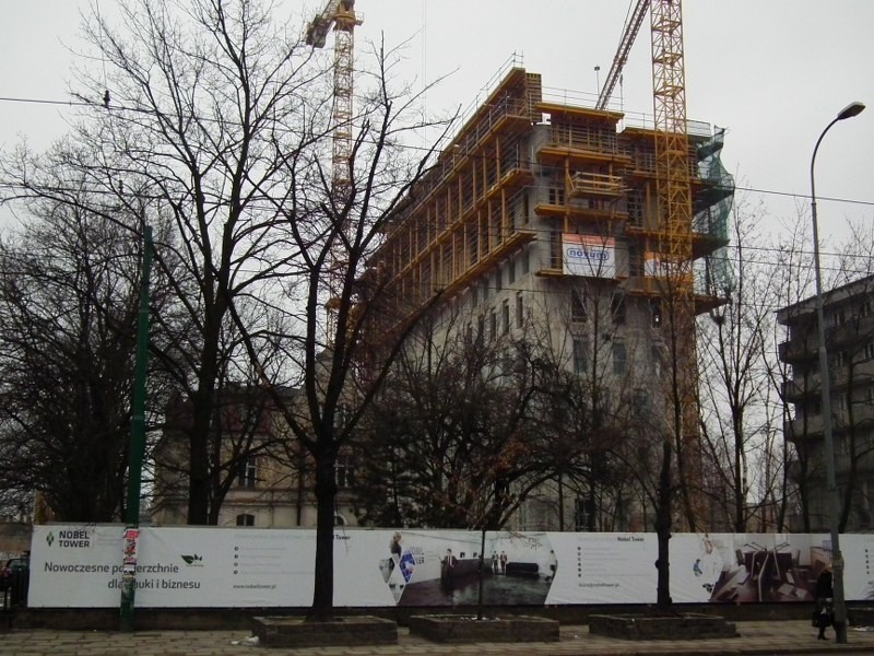 Budowa Nobel Tower.