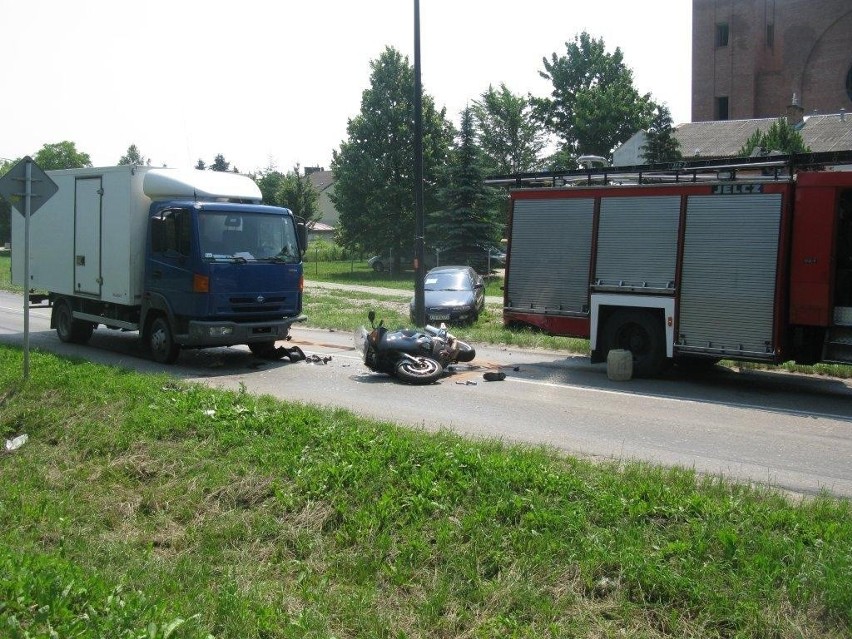 Ul. Nałęczowska: Wypadek z udziałem motocyklisty (ZDJĘCIA, WIDEO)