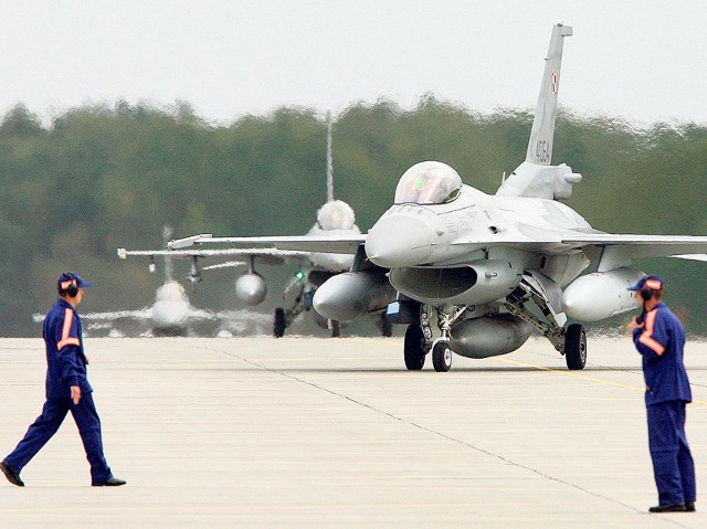 W Łasku stacjonuje obecnie szesnaście myśliwców F-16