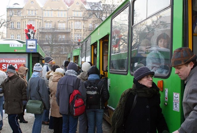 Wielkopolskie Powstanie Komunikacyjne rozpocznie się w środę o godzinie 16 na moście Teatralnym