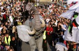 Wielka Parada Kuglarska otworzyła Carnaval Sztuk-mistrzów