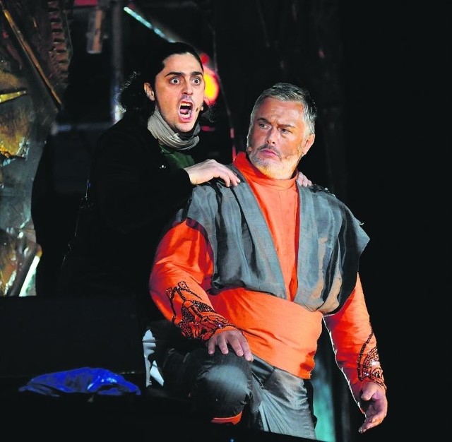 Vittorio Vitelli jako Jagon (z lewej) i Ian Storey jako Otello