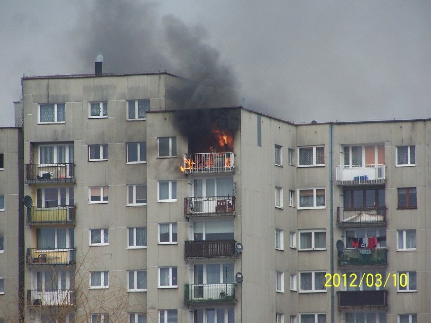 Pożar w Dąbrowie Górniczej: Wstrząsające [ZDJĘCIA INTERNAUTY]