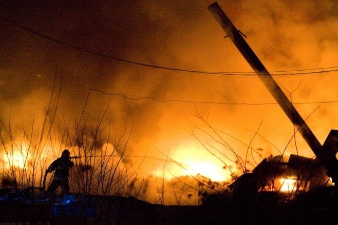 Kopalnia Bielszowice już fedruje po pożarze. Węgiel jeździ ciężarówkami