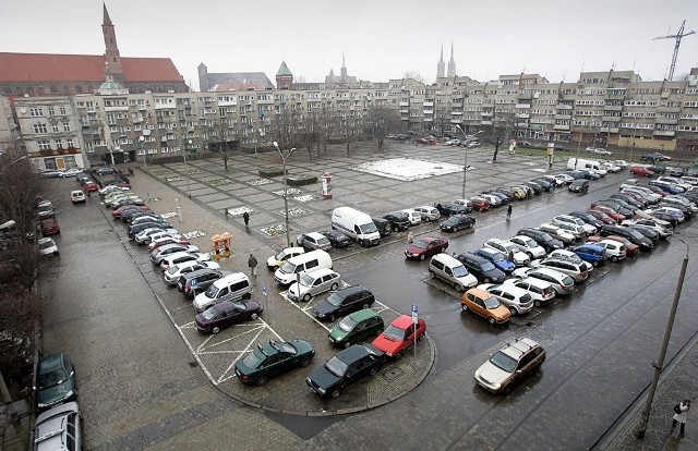 Prawdopodobnie nowy parking będzie gotowy w 2012 r.