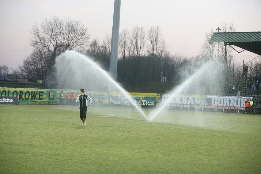 GKS KATOWICE - RUCH RADZIONKÓW 1:2, na trybunach gorąco