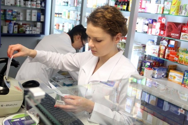 Lekarze alarmują, że za leki moglibyśmy płacić mniej, gdyby nie biurokratyczne zamieszanie