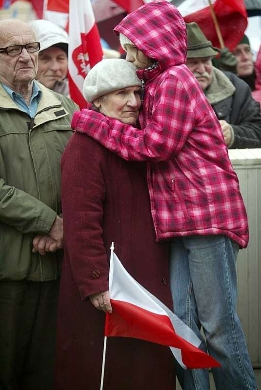 Demonstranci z PiS zablokowali centrum Wrocławia (ZDJĘCIA, FILMY)