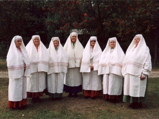 Oryginalnie hymn reprezentacji wykonuje zespół Jarzębina. Od kilku dni cały internet żyje psalmową wersją Koko Euro Spoko.