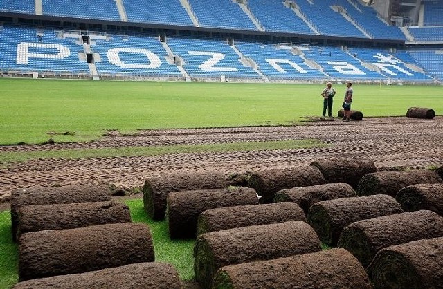 Na stadionie przy Bułgarskiej trwa kolejna wymiana murawy