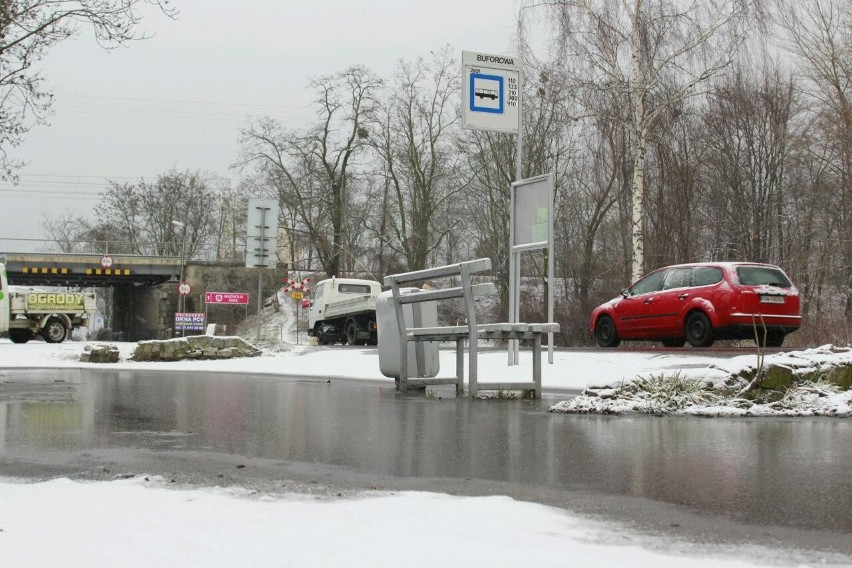 Zima we Wrocławiu, a jutro jeszcze więcej śniegu (ZDJĘCIA, PROGNOZA POGODY)