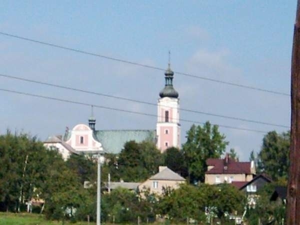 Kościół parafii pw. Podwyższenia Krzyża Św. w Wodzisławiu...
