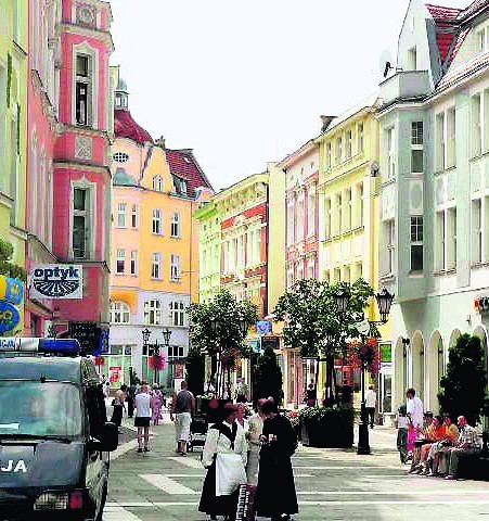 Zielona Góra. Dom Studenta nr 2 "Piast", ul. Podgórna 50c....