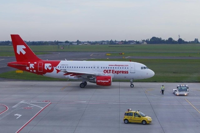 OLT Express Poland wbrew wcześniejszym zapowiedziom zawiesiło loty czarterowe.