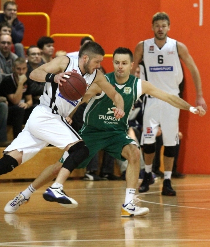 Koszykówka: WKK Wrocław - WKS Śląsk Wrocław 69:97 (ZDJĘCIA)