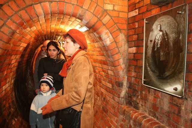 Muzeum Kanału Dętka pod placem Wolności zwiedzać można w sobotę od 14:00 do 18:00.