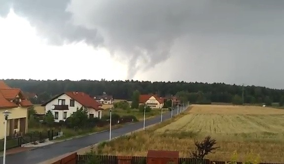 Trąba powietrzna przeszłą nad Tychami