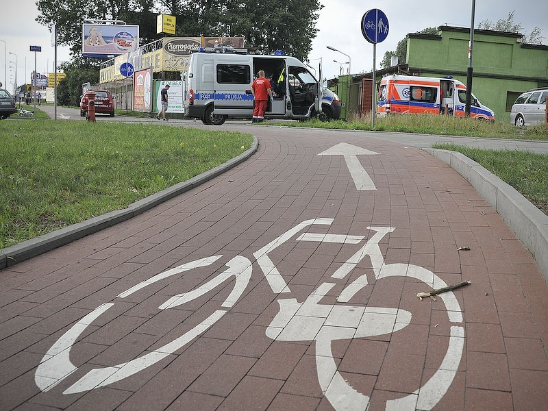 Łódź: potrącenie rowerzysty (ZDJĘCIA)