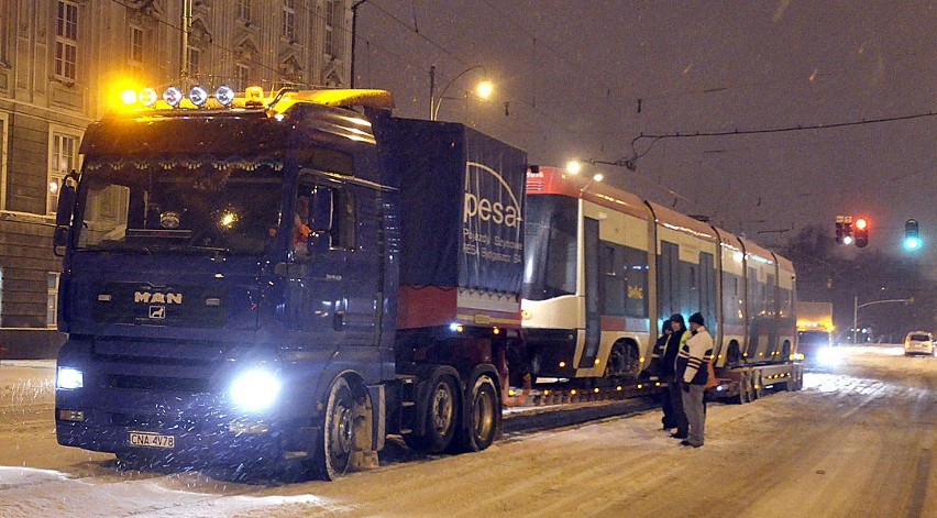 Szósty tramwaj Pesa dotarł z opóźnieniem do Gdańska