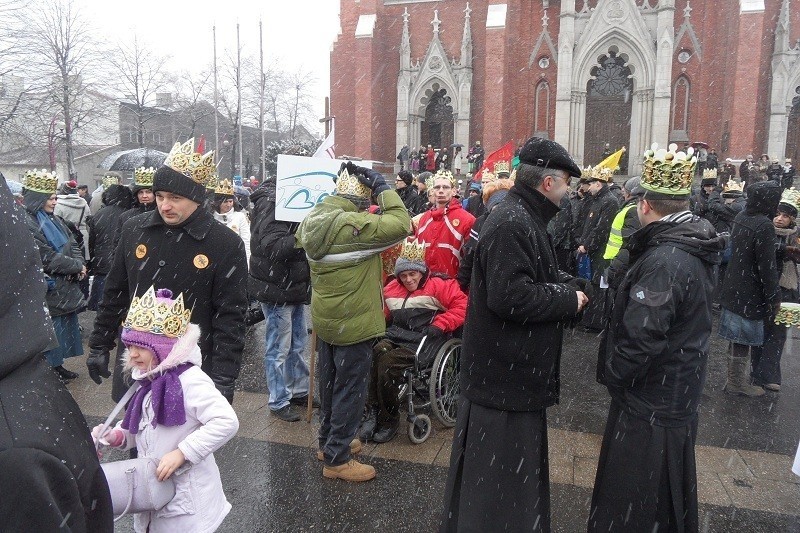 Orszak Trzech Króli w Częstochowie [ZDJĘCIA i WIDEO]