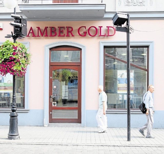 Klienci Amber Gold stracili co najmniej 274 mln złotych.