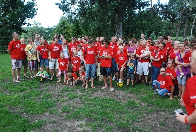 Piknik organizowany przez "Drużynę Szpiku"