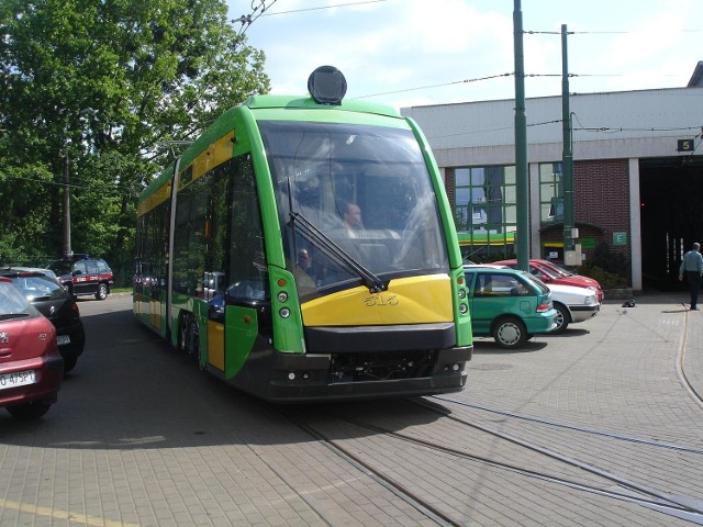 Tramino z partii dla poznańskiego MPK jest na Głogowskiej