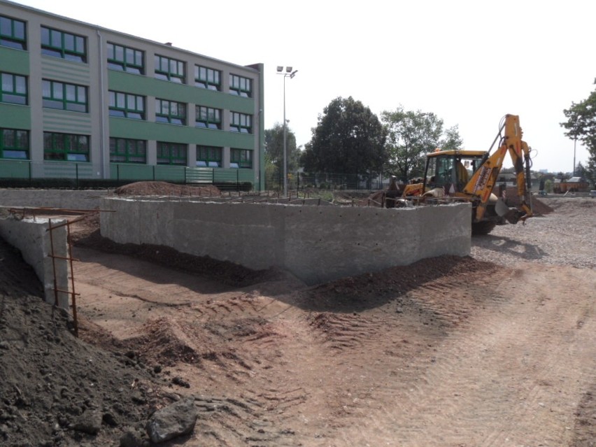 Będzin: Zobacz, jak powstaje skatepark przy Sportowej [ZDJĘCIA Z BUDOWY]