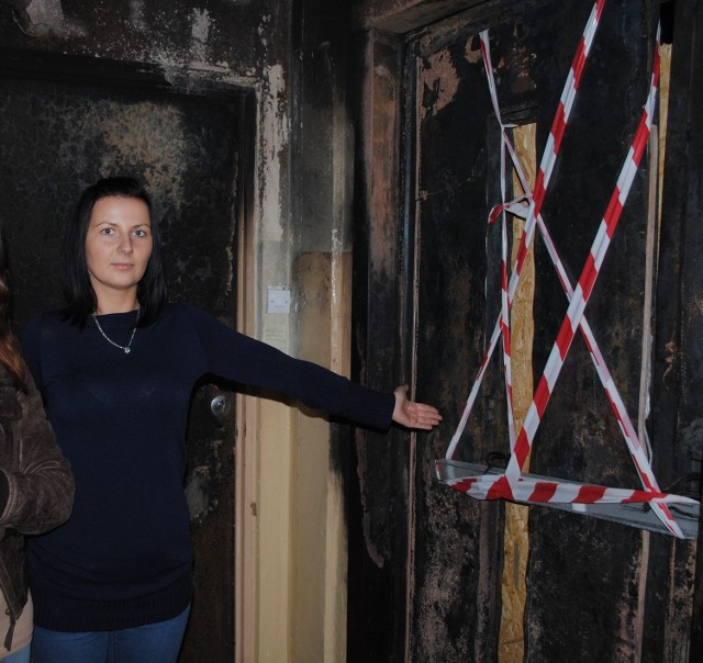 Agnieszka Chwastarz, mama Nikoli, przyznaje, że brak windy to spore utrudnienie dla niej i dla mieszkańców