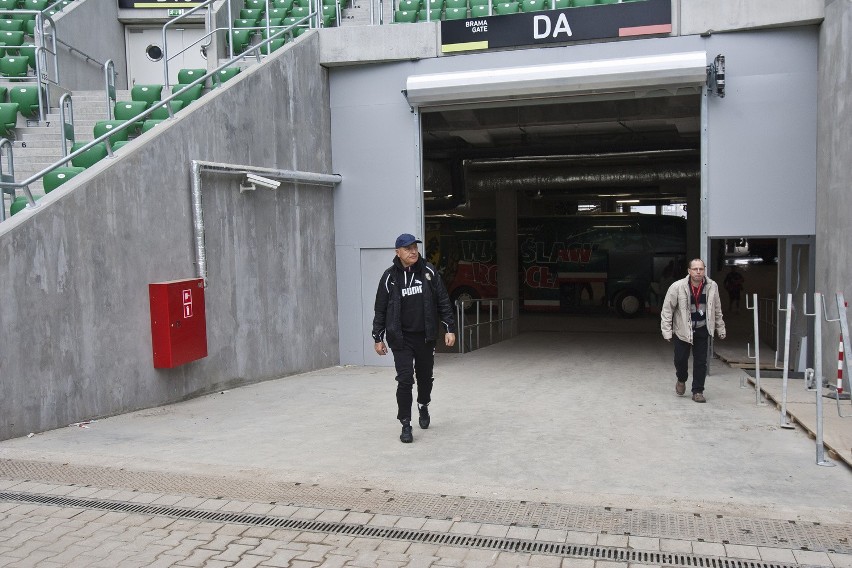 Piłka nożna: Śląsk trenował na Stadionie Miejskim (ZDJĘCIA, FILM)