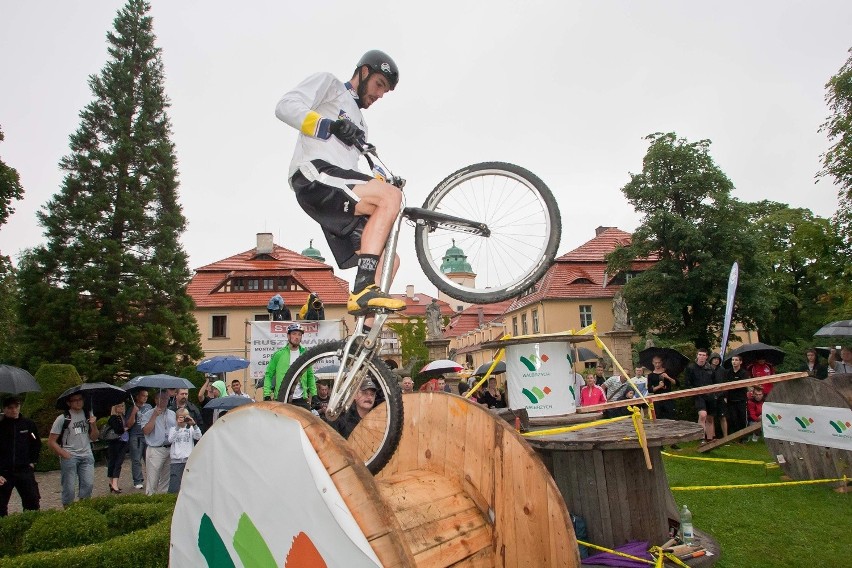 Niedziela, Wałbrzych. Puchar Świata w trialu rowerowym